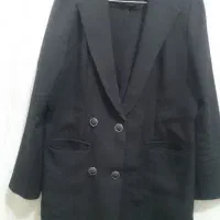 یکعدد مشکی یک عدد پالتو زمستانی