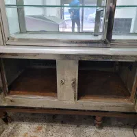 یک عدد یخچال ایستاده سالم تمام استیل