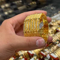 النگو ریختگی آلتین فقط ۶ درصد بیشتر از تابلو|جواهرات|شیراز, بازار|دیوار