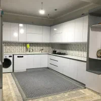 آپارتمان روبرو بنیادشهید