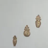 گلدان دیواری|مجسمه، تندیس، ماکت|خزل, |دیوار