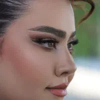 میکاپ و شنیون مراسمات ۳۰۰