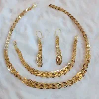 زیورالات مشابه طلا