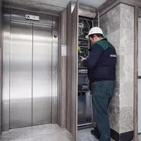 نصاب درب تمامی آسانسور ها .جوشکاری وبرشکاری