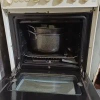 گاز فر کاملا سالم و تمیز و فر سالم|اجاق گاز و لوازم برقی پخت‌وپز|قائم‌شهر, |دیوار