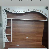 میز تلویزیون سالم ودر حد نو بدون خط و خش بسیار