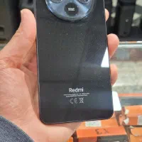 گوشی سالم و گارانتی شرکتی داره هنوز