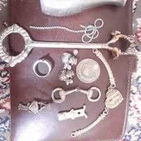 وسایل نقره وقدیمی