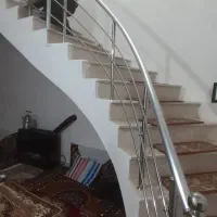 نصب و فروش نرده پله هندی/گردان و استیل تضمینی|خدمات پیشه و مهارت|ارومیه, |دیوار