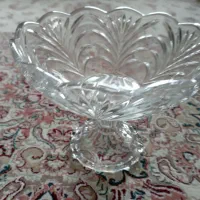 ظرف پذیرایی پایه دار مارک نوری تازه