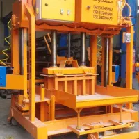 دستگاه های سنگین جدول زنی تقویت شده بلوک زن