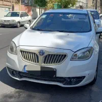 برلیانس ۳۳۰مدل ۹۵موتور۱۵۰۰ اتومات..معاوضه باکوییک