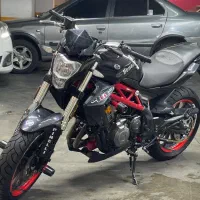 بنلی ۳۰۰ استثنایی