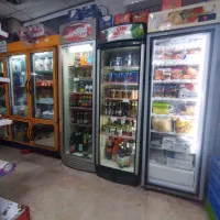 نیروی کار در فروشگاه مواد غذایی