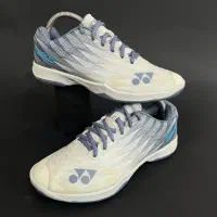 کفش ورزشی پیاده روی اورجینال استوک تمیز adidas
