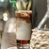 استخدام در کافه با حقوق مناسب