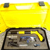 تفنگ میخکوب چاشنی خور منگنه کوب|ابزارآلات|رشت, حومه رشت|دیوار