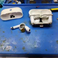 تعمیرات انواع ایرپاد هندزفری ، هدفون سیمی و بی سیم|لوازم جانبی موبایل و تبلت|اصفهان, شاهزید|دیوار