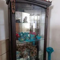 بوفه خیلی ارزون با وسیله های داخلش