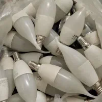 تعدادی لامپ لوستری آفتابی و مهتابی