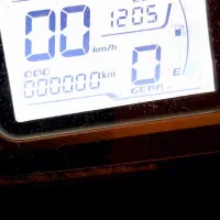 موتورسیکلت پیشرومدل۴۰۲بالانسردار۲۰۰