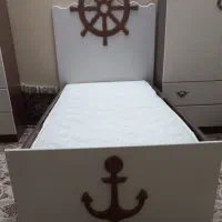 تخت خواب یک نفره همراه باتشک