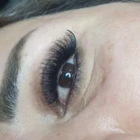 نیازمند مدل اکستنشن مژه|خدمات آرایشگری و زیبایی|اصفهان, ناژوان|دیوار