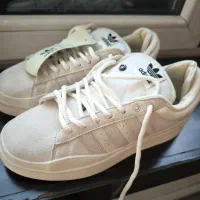 آدیداس ارجینال سایز 42 نو|کیف، کفش، کمربند|تهران, فرمانیه|دیوار