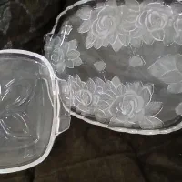 سینی پذیرای. یکی نو یکی استفاده شده