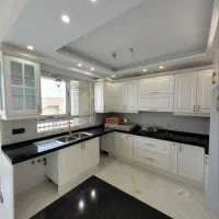 آپارتمان/ پاسداران/ ۱۱۹ متری/ دو خوابه