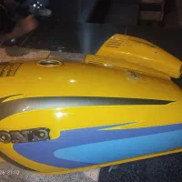 باک موتور همراه با درب بغل و شیر بنزین کامل 125