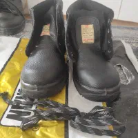 کفش ایمنی نگهبان