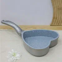 تابه چدنی داخل گرانیت رژیمی قلبی تابه پنکیک قابلمه|ظروف پخت‌وپز|قم, نیروگاه|دیوار