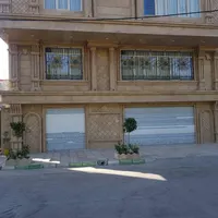 مغازه دوبلکس کناراستخر زرین روی پارک