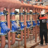 واگذاری شرکت پیمانکاری تاسیسات و نفت و گاز