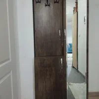 جاکفشی ، جالباسی و طبقه