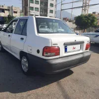 ماشین مرتب و تمیز