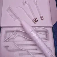 تعدادی وسایل اسکالپ اسکراب کف سر