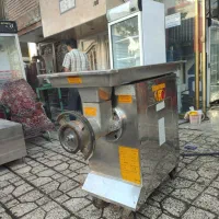 چرخ گوشت صنعتی چگا سایز42 سه فاز در حد نونو|کافی‌شاپ و رستوران|نسیم‌شهر, |دیوار