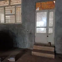 یک عدد مغازه ۱۸۰ متری