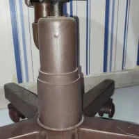 صندلی اداری|صندلی و نیمکت|اندیشه, اندیشه فاز ۴|دیوار