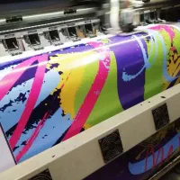 طراحی و چاپ تراکت بنر  برچسب لیبل استیکر  مش/بگشاپ