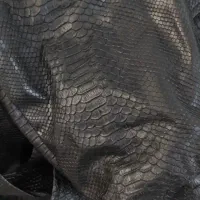 پافر و پالتو چرم|لباس|یاسوج, |دیوار