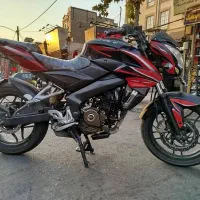 موتور سیکلتNS200