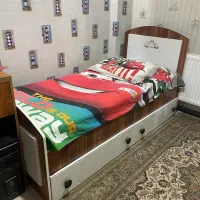 تخت نوجوان به همراه تشک