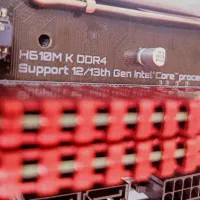 باندل مادربرد H610 - MK رم Corsair 16gb فن فابریک|قطعات و لوازم جانبی رایانه|قم, سالاریه|دیوار