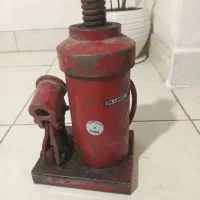 جک ماشین روغنی ۸تنی نیسانی