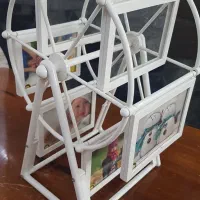 قاب عکس چرخ و فلکی