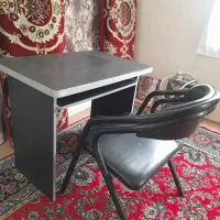 میز تحریر و صندلی