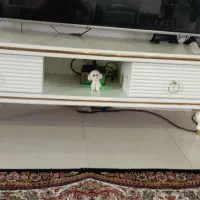 میزتلویزیون و بوفه و ساعت درحدنو ست کامل